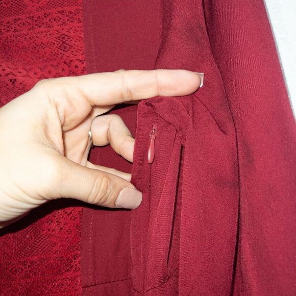 Umgee Burgundy Lace Front Tunic Dress Size Medium - Picture 8 of 9